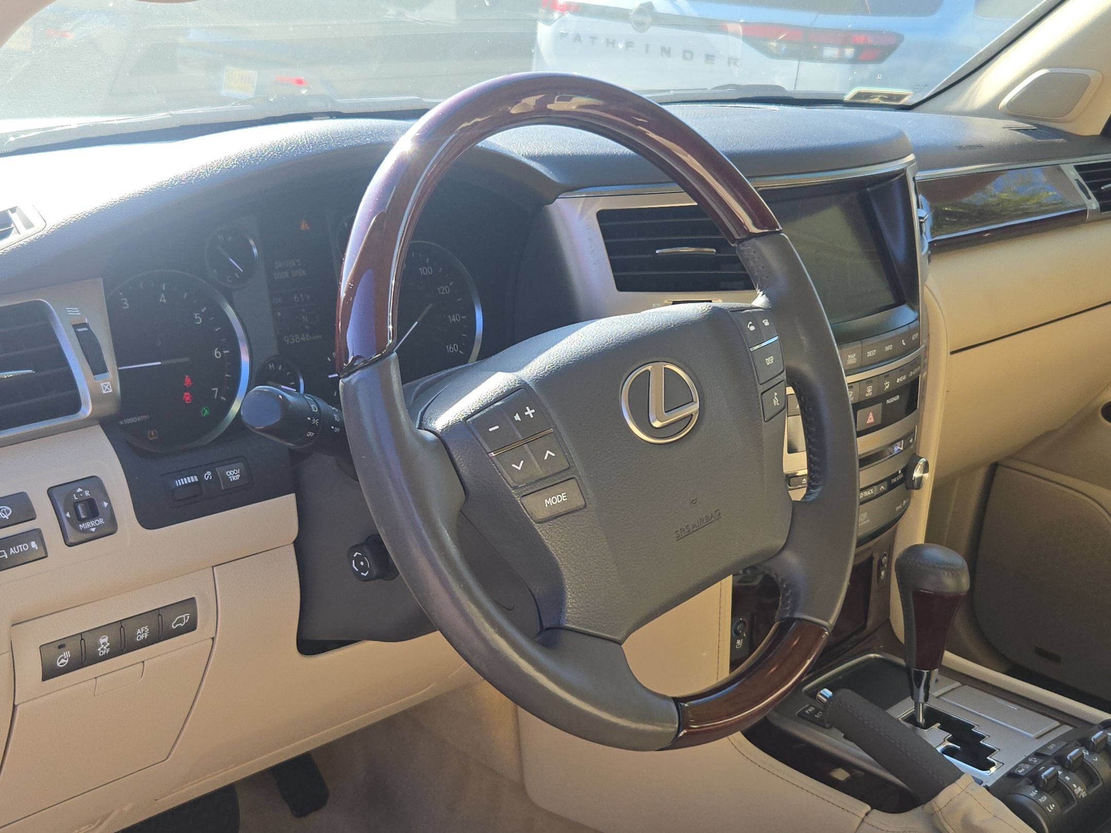 2013 Lexus LX 570 4WD 4dr