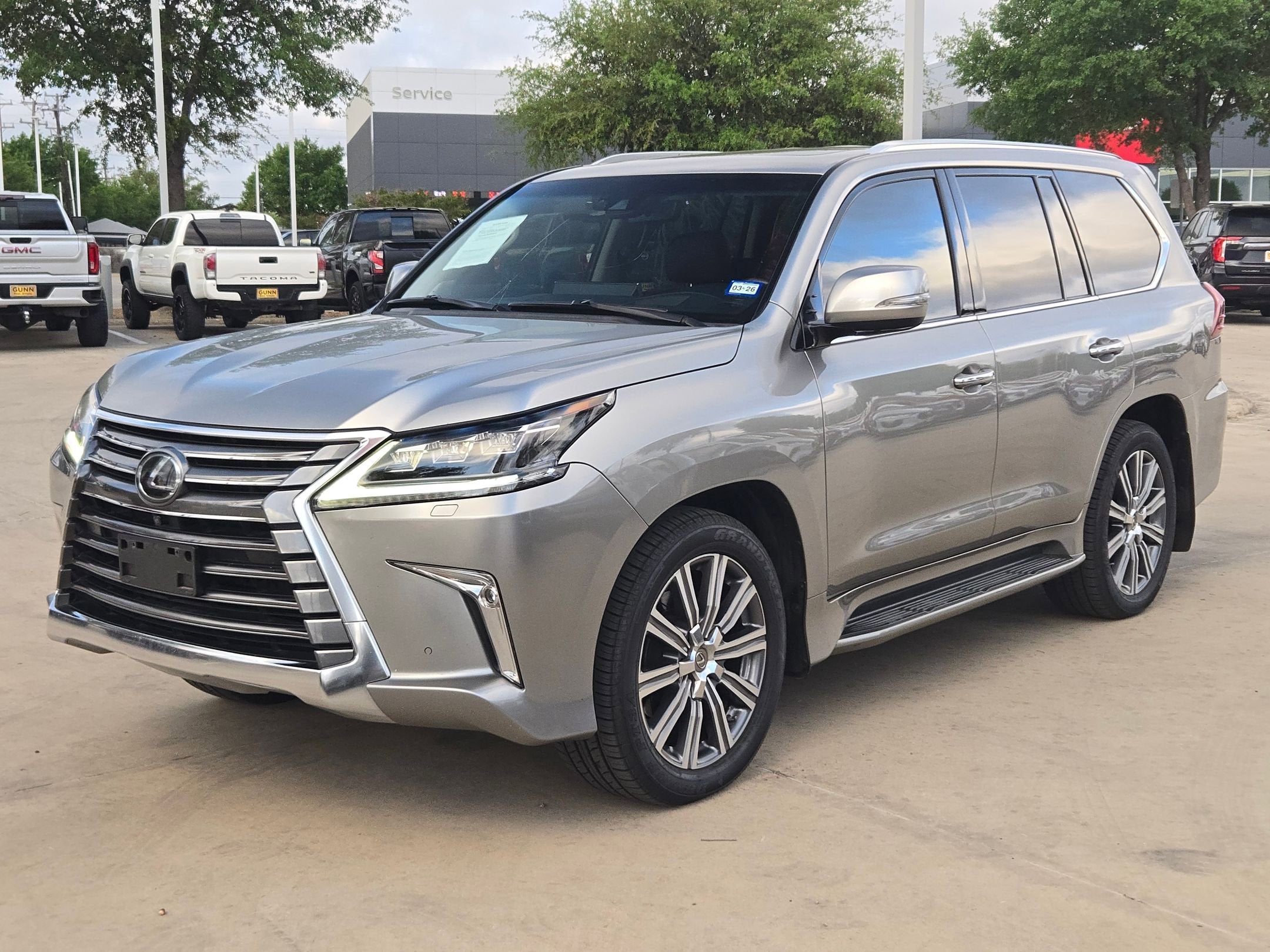 2016 Lexus LX 570 4WD 4dr