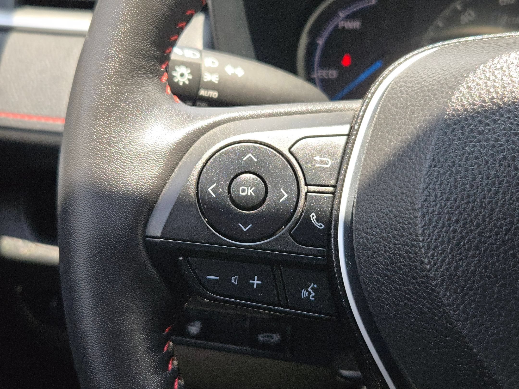 2024 Toyota RAV4 Prime SE