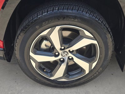 2024 Toyota RAV4 Prime SE