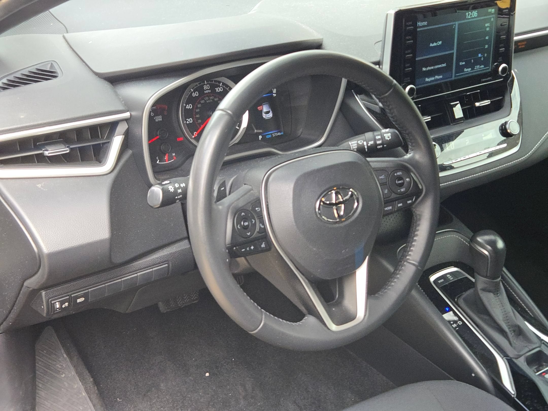 2022 Toyota Corolla Hatchback SE