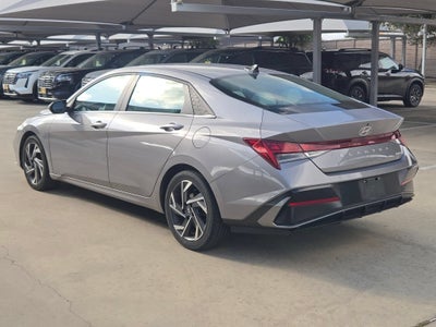 2025 Hyundai Elantra Limited