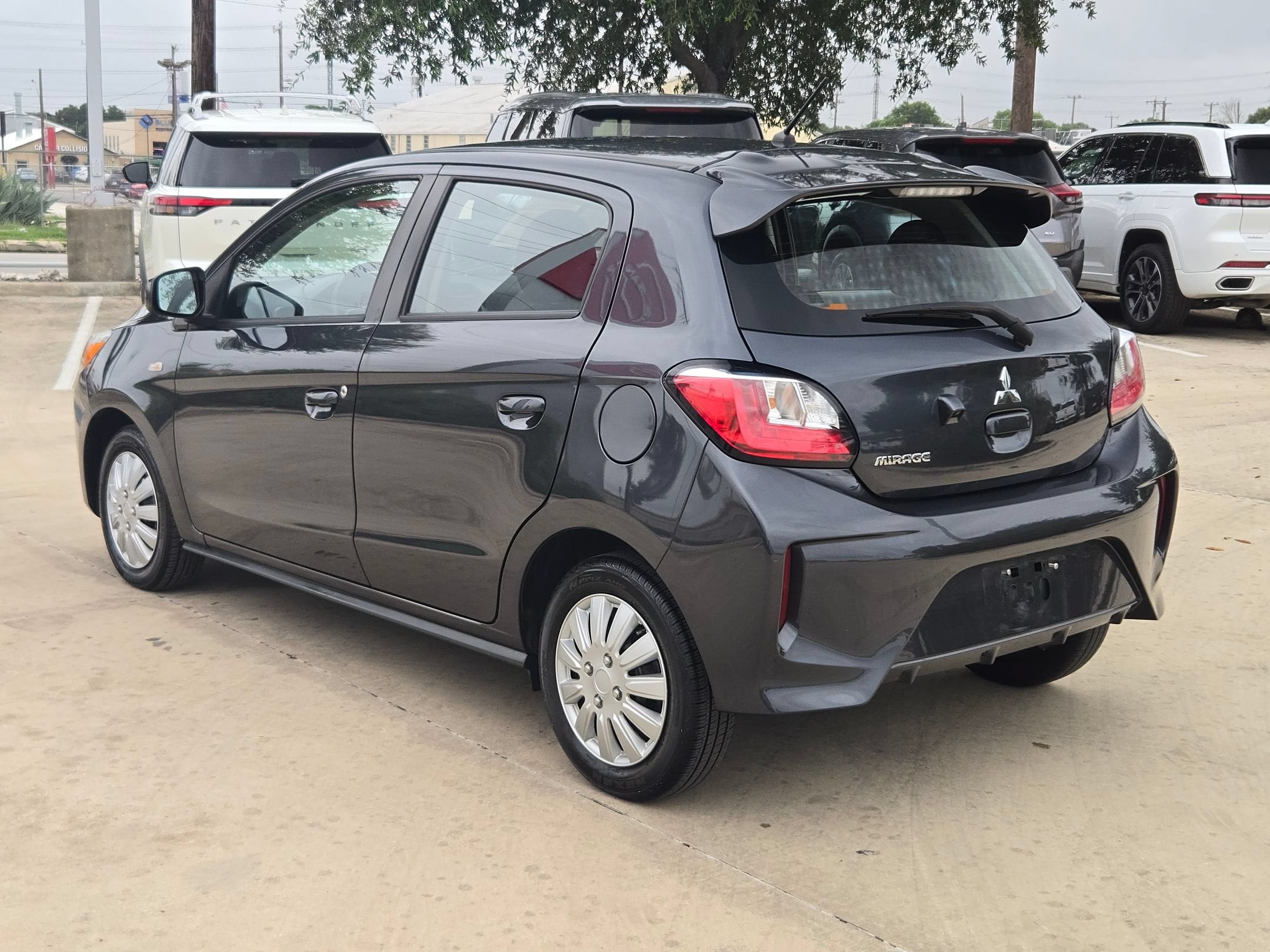 2024 Mitsubishi Mirage ES