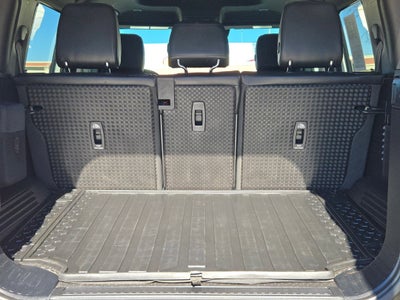 2022 Land Rover Defender X-Dynamic SE