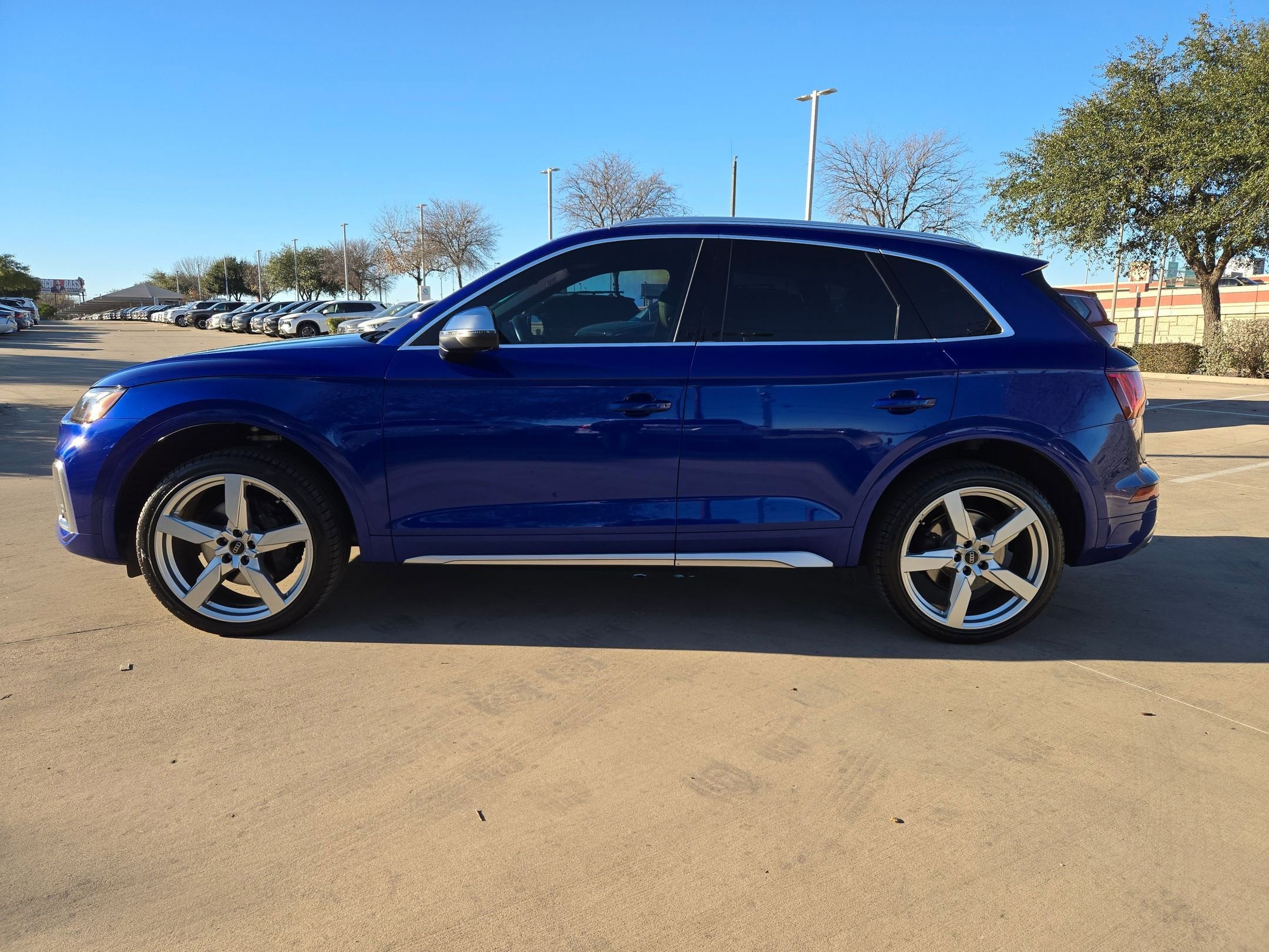 2022 Audi SQ5 Premium Plus