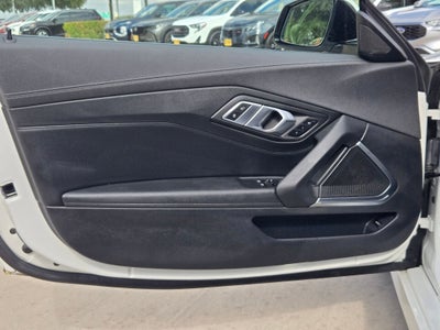 2025 BMW Z4 sDrive30i