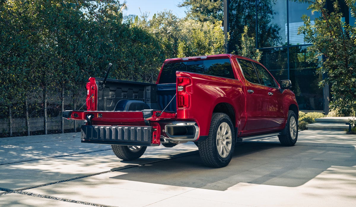 Gunn Chevrolet in Selma TX
